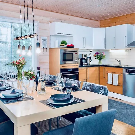 In Vuosseli With Sauna, Fireplace And Location Kuusamo